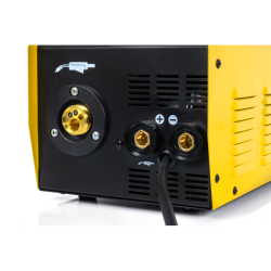 Zaawansowany półautomat spawalniczy MAGNUM MIG 210 SYNERGIA